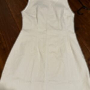 Stylish White Sleeveless Dress